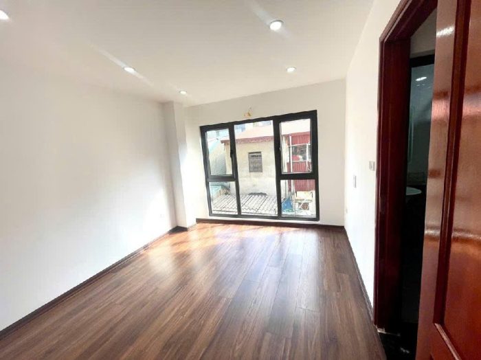 Bán nhà Kim Mã, nhà mới phù hợp kinh doanh, diện tích 20m2 - Hình ảnh 4