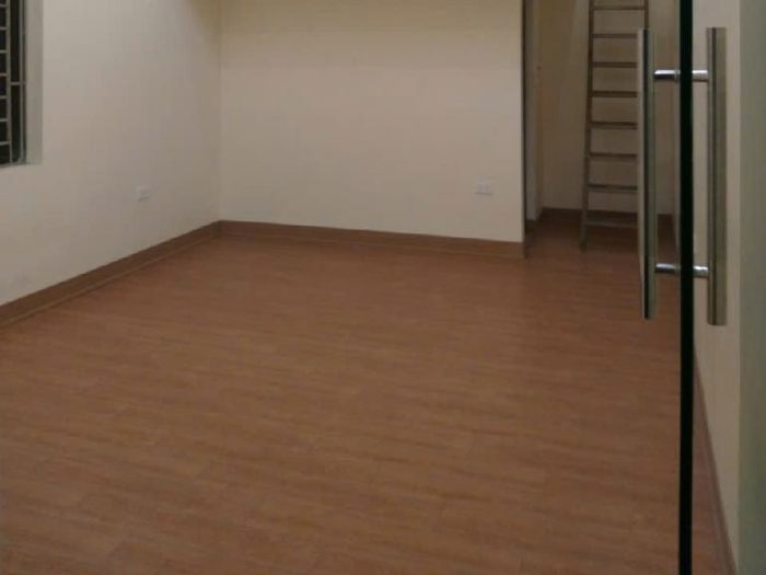 Bán nhà khu vực Kim Mã, hàng hiếm, nhà lô góc, diện tích 30m2 - Hình ảnh 4