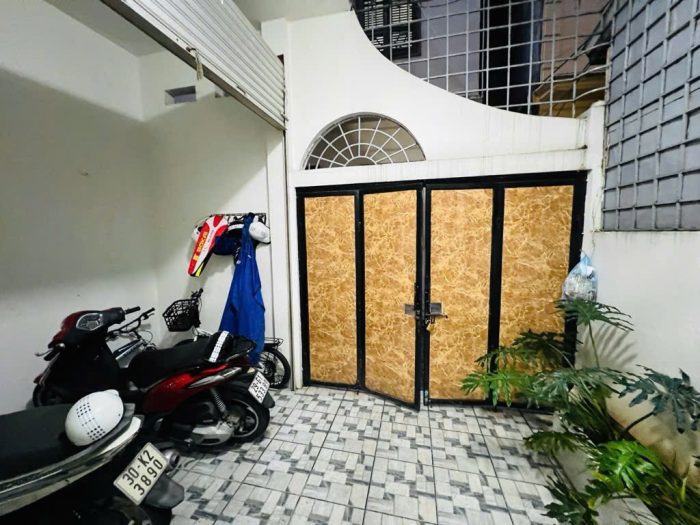 Bán siêu phẩm nhà phố Kim Mã mặt tiền rộng 4.8m, nhà 3 thoáng 110 m2 - Hình ảnh 4