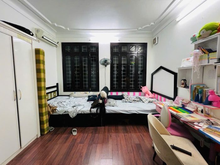 Bán siêu phẩm nhà phố Kim Mã mặt tiền rộng 4.8m, nhà 3 thoáng 110 m2 - Hình ảnh 6