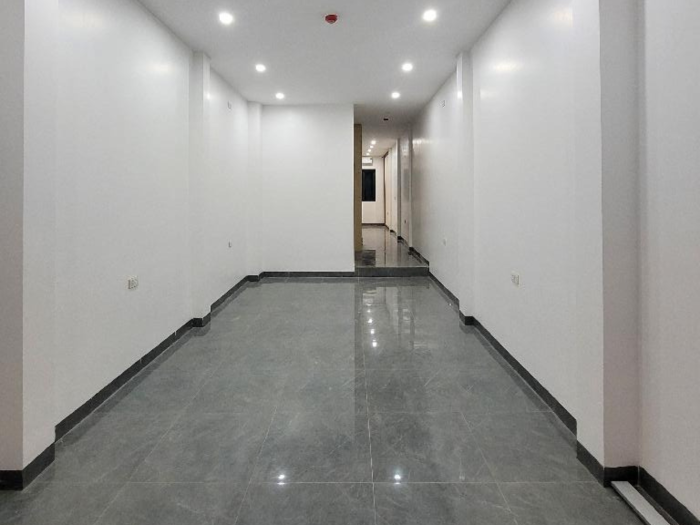 (TM) Nhà đẹp Yên Lãng 5 tầng thang máy full nội thất gần ô tô diện tích 56m2 - Hình ảnh 2