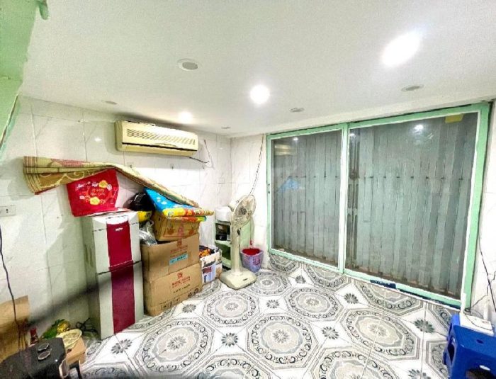 Bán nhà Kim Mã, kinh doanh tốt, ngõ nông gần phố, diện tích 29m2 - Hình ảnh 2