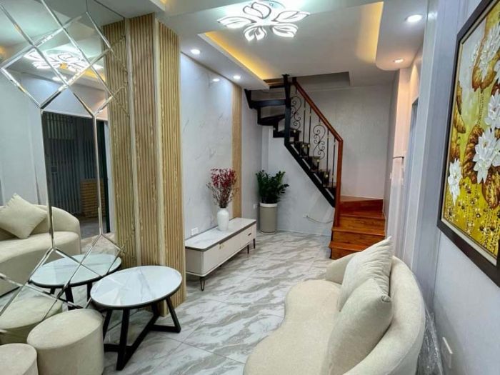 Bán nhà 4 tầng Ngọc Hà, nhà xây kiên cố, diện tích 19m2
