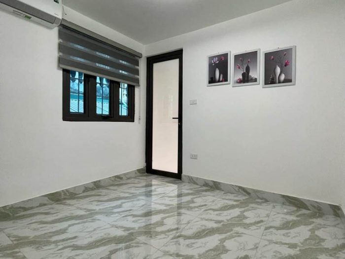 Bán nhà 4 tầng Ngọc Hà, nhà xây kiên cố, diện tích 19m2 - Hình ảnh 5