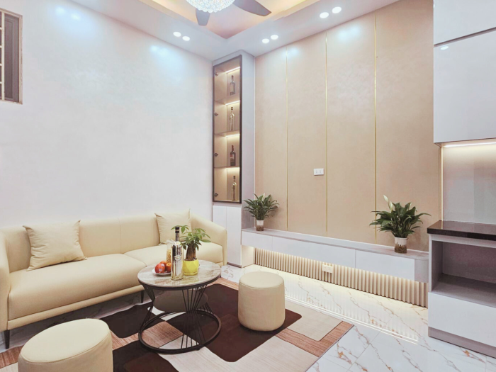 Nhà đẹp Tôn Đức Thắng lô góc, sát phố, ba gác đỗ cửa, full nội thất diện tích 26m2