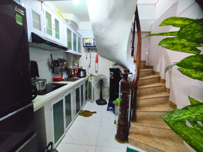 Bán nhà Khâm Thiên dân xây 4 tầng ở ngay, ba gác đỗ cửa, diện tích 27m2 - Hình ảnh 2
