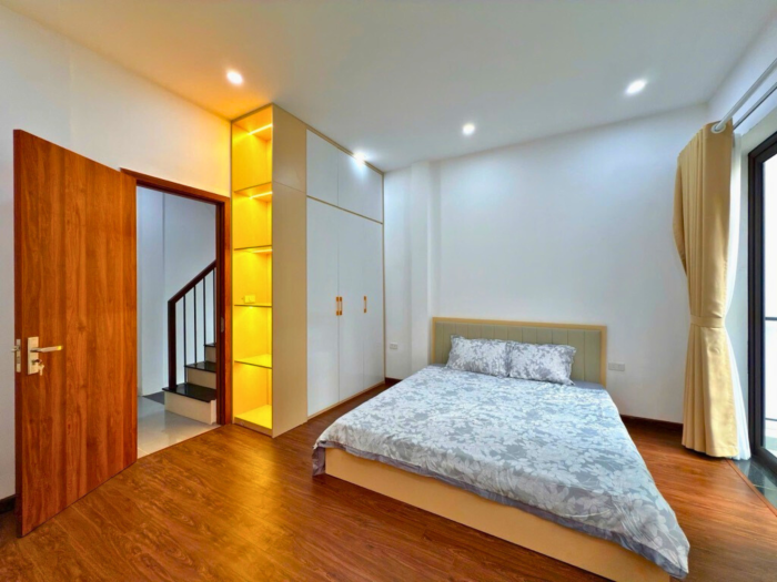 Bán nhà đẹp 4 tầng ngõ Thổ Quan, gần ô tô tránh, full nội thất, diện tích 34m2 - Hình ảnh 3
