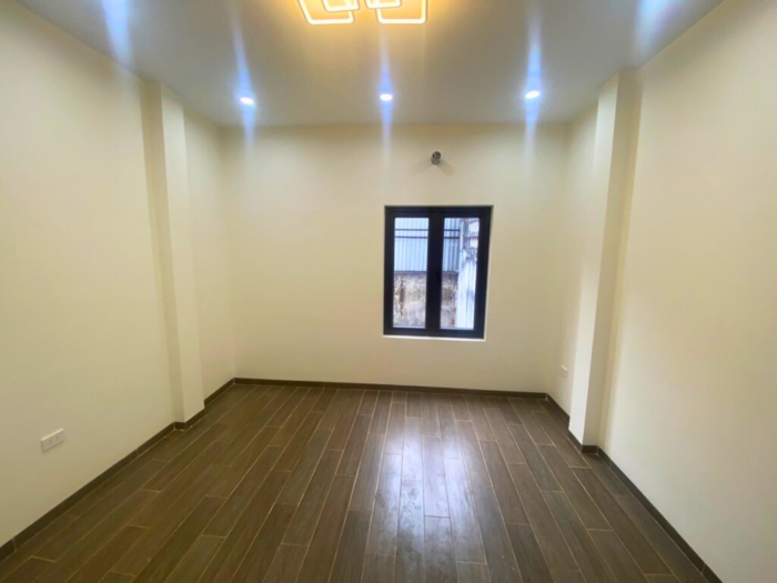 Bán nhà mới 5 tầng Tôn Đức Thắng, ngõ thông sát phổ ở cực sướng - Hình ảnh 4