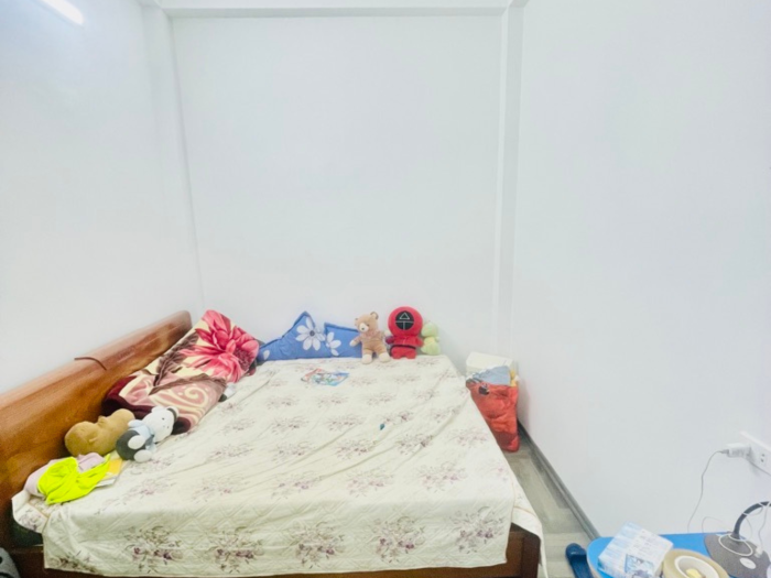 Bán nhà đẹp Đê La Thành 3 mặt thoáng full nội thất ở ngay, diện tích 39m2 - Hình ảnh 6