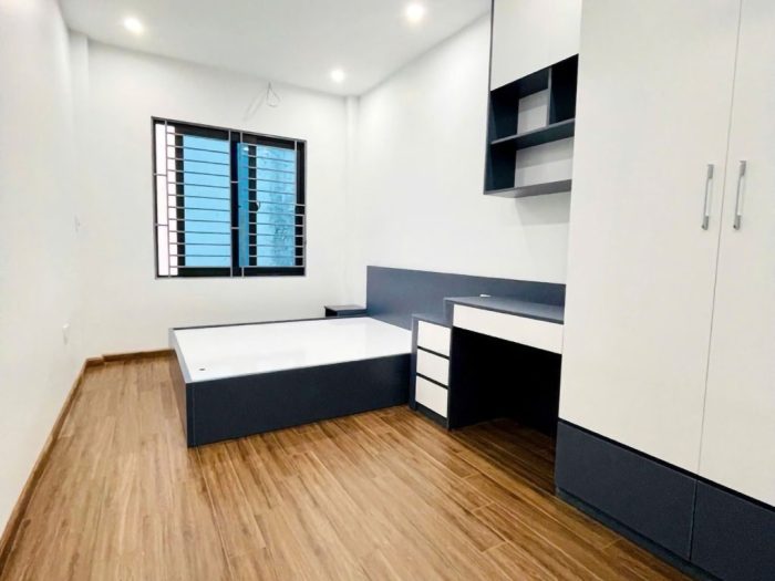 Bán nhà 5 tầng Kim Mã, nhà đẹp ở ngay, diện tích 37.5 m2