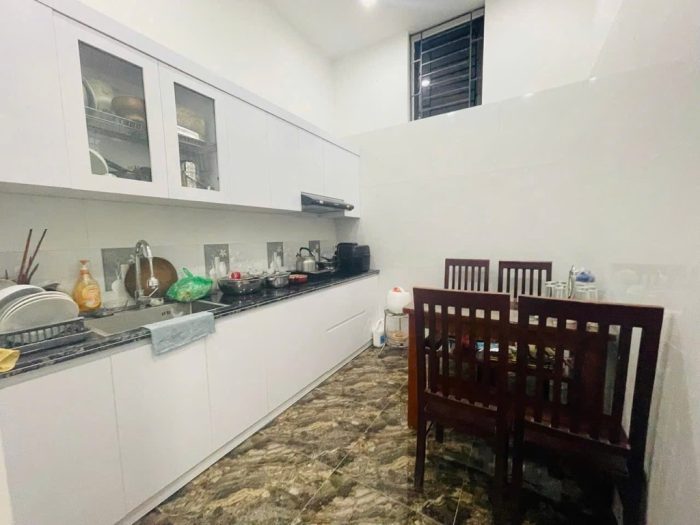 Bán nhà Đội Cấn, lô góc 3 mặt thoáng, ngõ thông, diện tích 40m2 - Hình ảnh 4