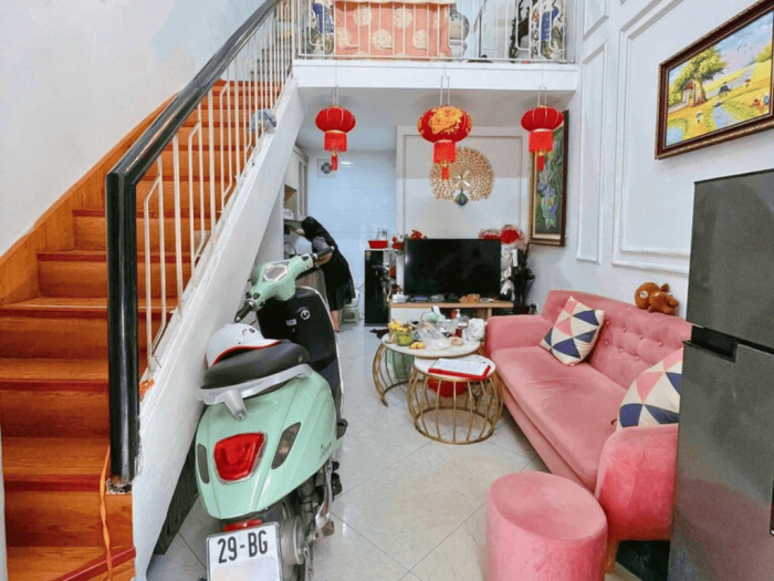 Bán nhà đẹp Tôn Đức Thắng nhỏ xinh, gần ô tô, full nội thất ở ngay - Hình ảnh 2
