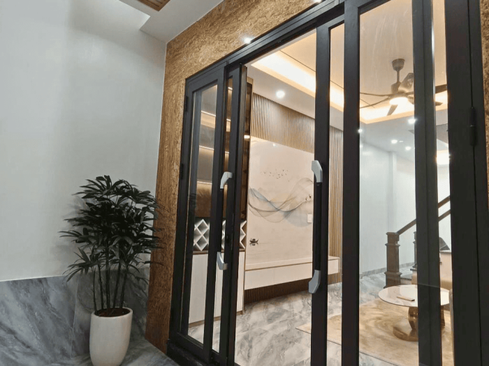 Bán nhà đường Láng, thoáng trước sau, sân để xe riêng, diện tích 45m2 - Hình ảnh 2
