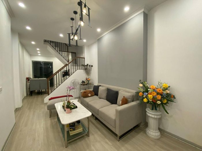 (ĐT) Bán nhà An Xá, gần mặt phố, 2 sân trước sau, diện tích 84m2