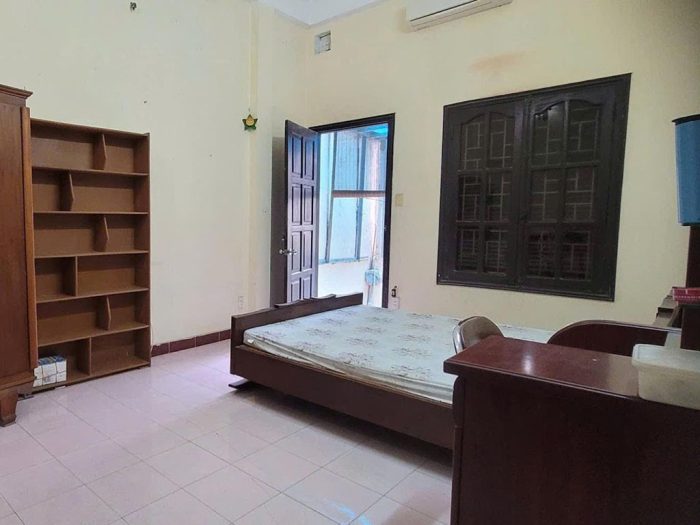 Bán nhà Đội Cấn, nhà 4 tầng dân xây, 2 thoáng, diện tích 67.7 m2 - Hình ảnh 4