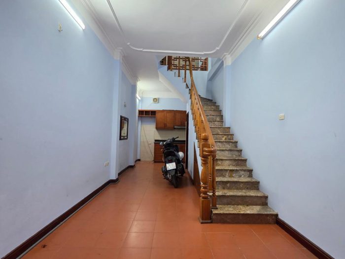 Bán nhà Đội Cấn, phân lô, ngõ thông, kinh doanh nhỏ, diện tích 30m2