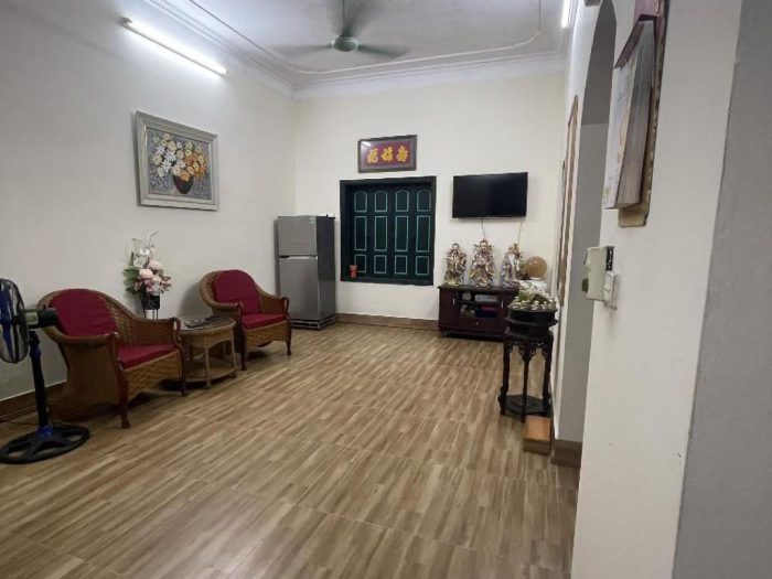 Bán nhà Dương Quảng Hàm, lô góc 2 thoáng, diện tích sử dụng 83m2