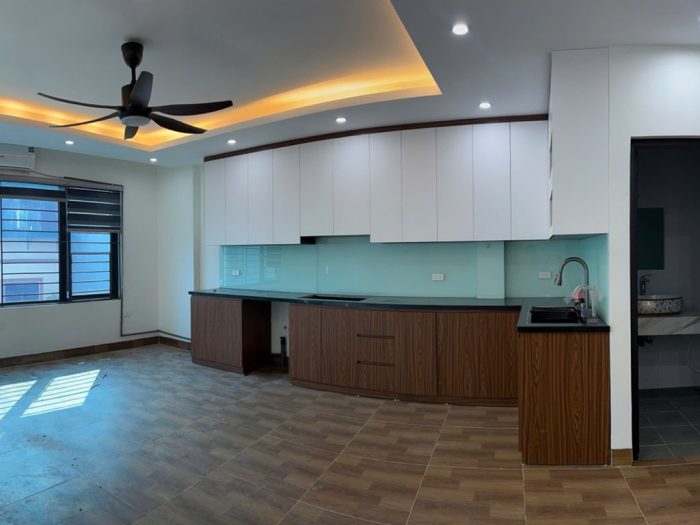 Bán nhà Hồ Tùng Mậu, mặt tiền khủng, kinh doanh đỉnh, diện tích 53m2