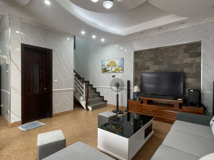 Bán nhà Hoàng Hoa Thám, nhà đẹp ở luôn, diện tích 76m2