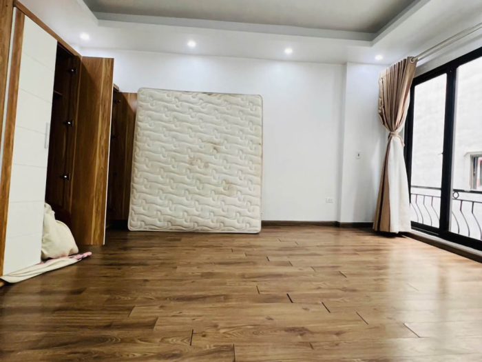 Bán nhà Lạc Long Quân, nhà đẹp 5 tầng, diện tích 30m2 - Hình ảnh 4