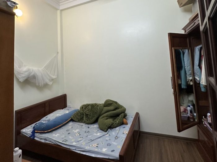 Bán nhà Nguyễn Khánh Toàn, gần phố, nhà xây chắc chắn, diện tích 32m2 - Hình ảnh 4