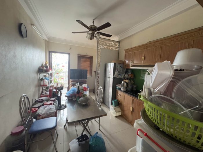 Bán nhà Nguyễn Ngọc Vũ, ô tô qua cửa, kinh doanh nhỏ, diện tích 50m2 - Hình ảnh 2