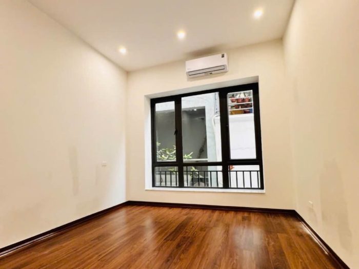 Bán nhà Quan Hoa, gần ô tô, ngõ thông, trung tâm Cầu Giấy, diện tích 45m2