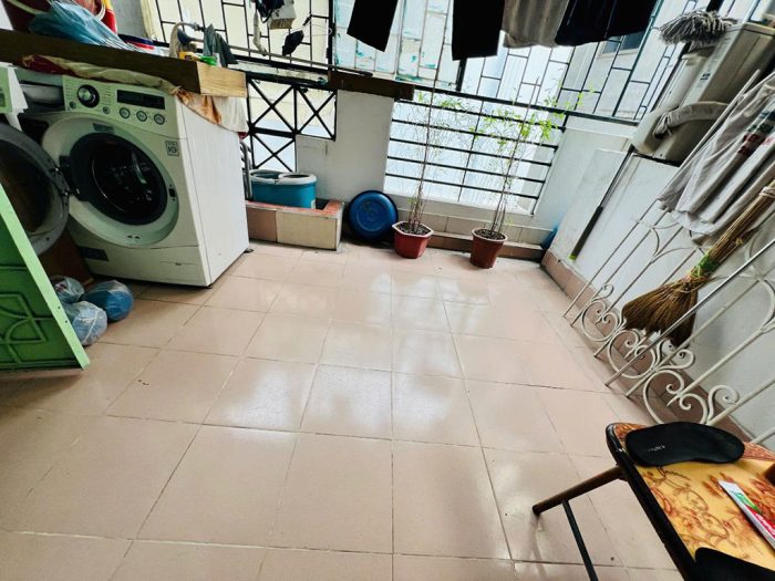 Bán nhà Trần Thái Tông, gần phố, mặt tiền rộng, thoáng sáng, diện tích 40m2 - Hình ảnh 3