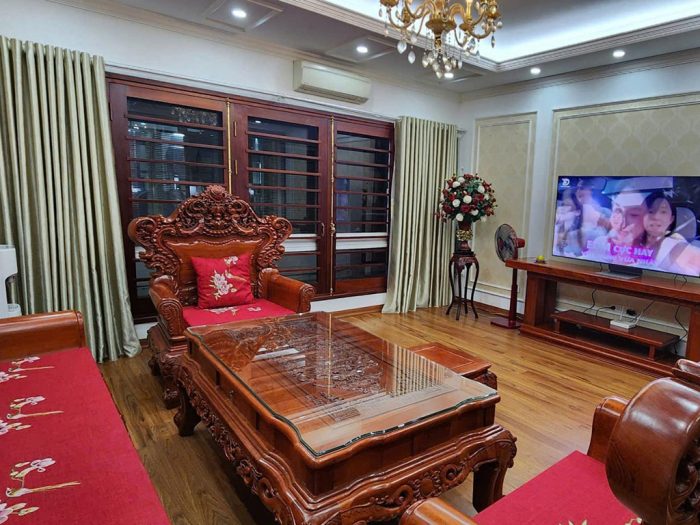 Bán nhà Trung Kính, ô tô vào nhà, nội thất gỗ quý 3 tỷ, diện tích 65m2 - Hình ảnh 4