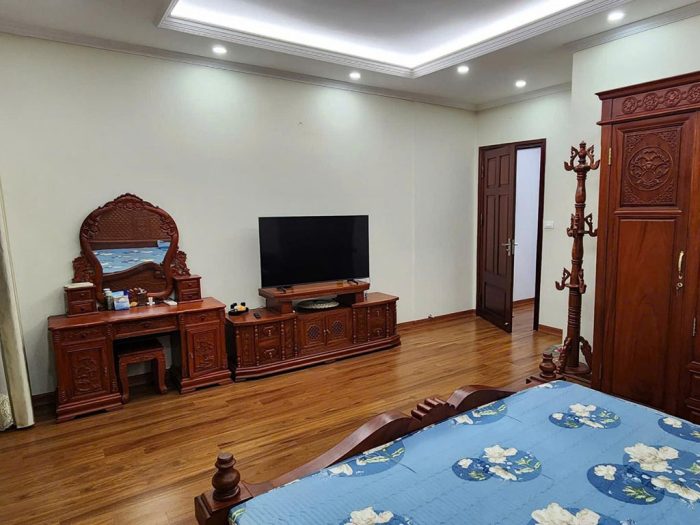 Bán nhà Trung Kính, ô tô vào nhà, nội thất gỗ quý 3 tỷ, diện tích 65m2 - Hình ảnh 6