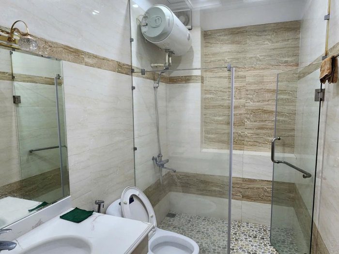 Bán nhà Trung Kính, ô tô vào nhà, nội thất gỗ quý 3 tỷ, diện tích 65m2 - Hình ảnh 2