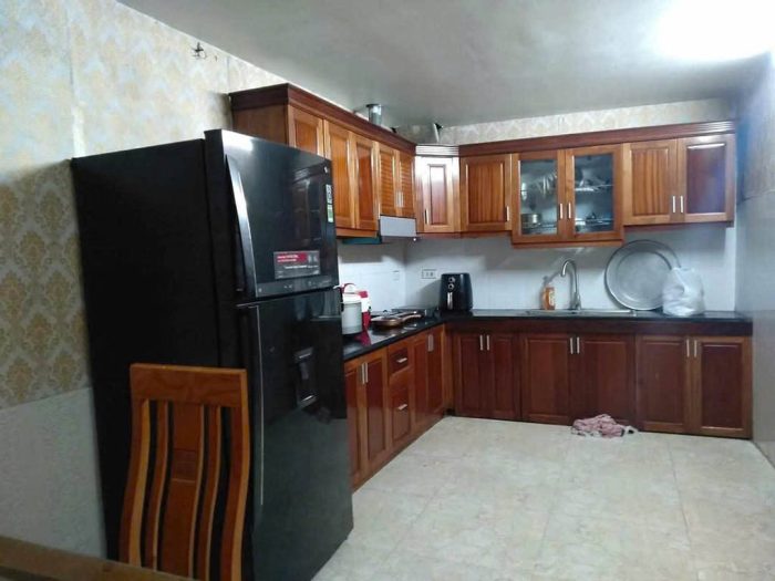 Bán nhà mặt phố Tân Ấp, tiện kinh doanh, trước nhà đường ô tô tránh