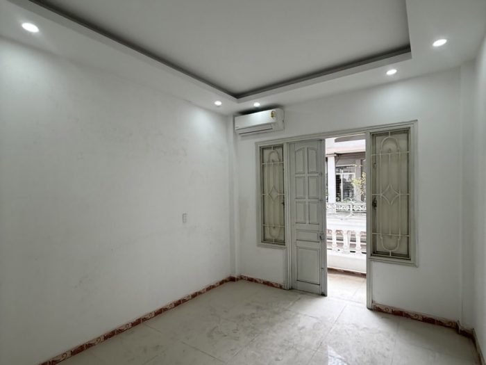 (TM) Bán nhà Lạc Long Quân, ô tô qua nhà, thang máy, gần Hồ Tây, diện tích 47m2 - Hình ảnh 2
