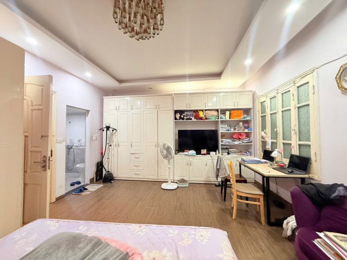 Bán nhà Đội Cấn, view Lotte, nhà đẹp ở ngay, diện tích 42m2 - Hình ảnh 5