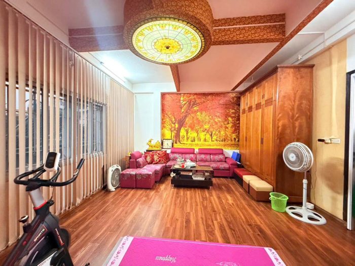 Bán nhà Đội Cấn, view Lotte, nhà đẹp ở ngay, diện tích 42m2