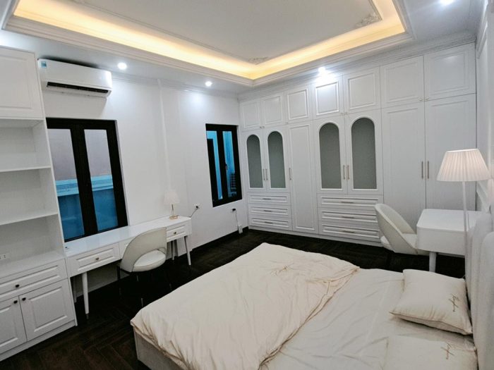 Bán nhà Ngọc Hà, lô góc 2 thoáng, nội thất tân cổ điển, diện tích 34m2 - Hình ảnh 6